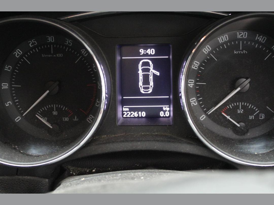 Photo '7' of Skoda Superb TDI 103 Photo '7' of Skoda Superb TDI 103