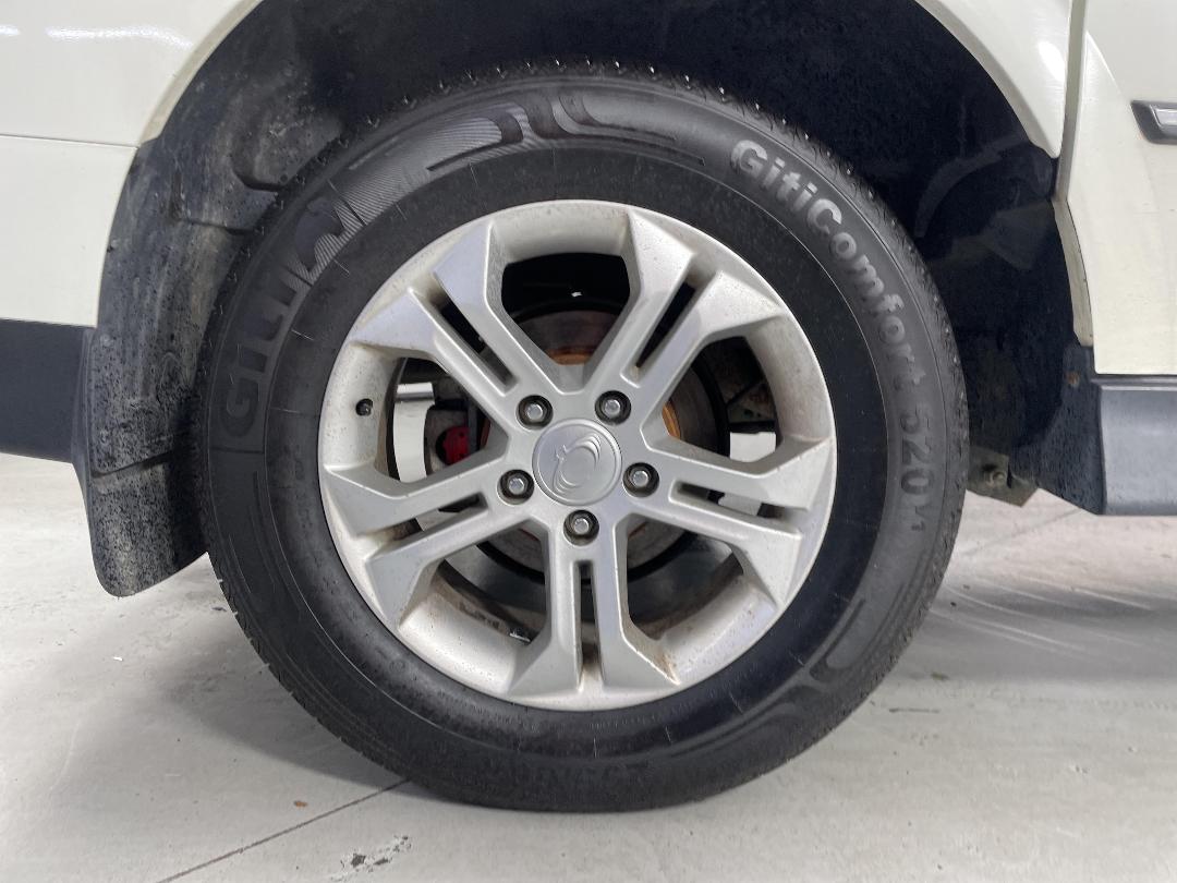 Photo '12' of Ssangyong Actyon Sport