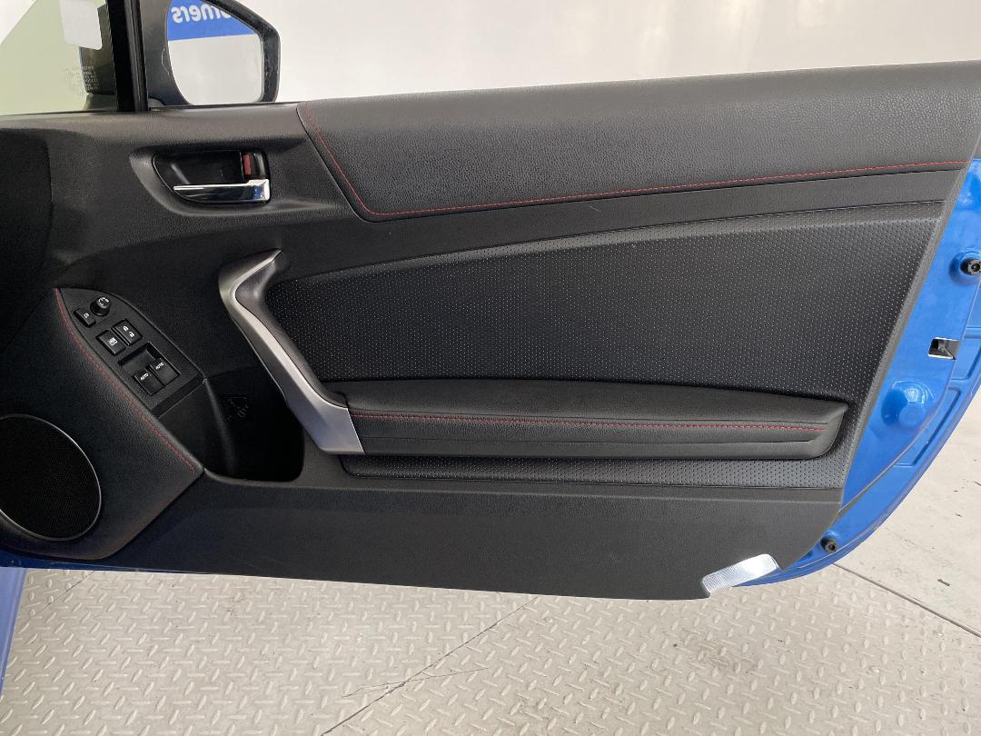 Photo '15' of Subaru BRZ