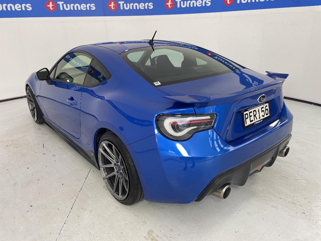 Photo '5' of Subaru BRZ Photo '5' of Subaru BRZ