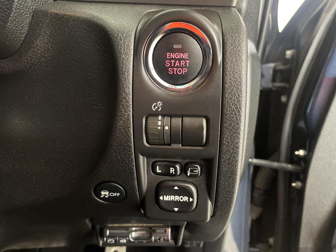 Photo '25' of Subaru Exiga Photo '25' of Subaru Exiga