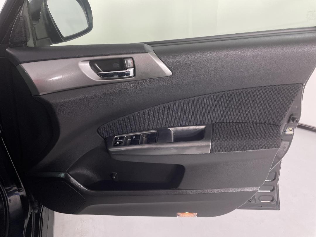 Photo '15' of Subaru Exiga