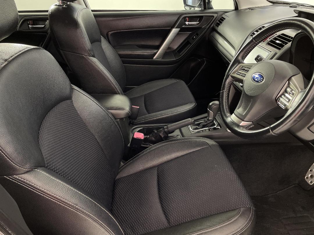 Photo '16' of Subaru Forester Photo '16' of Subaru Forester