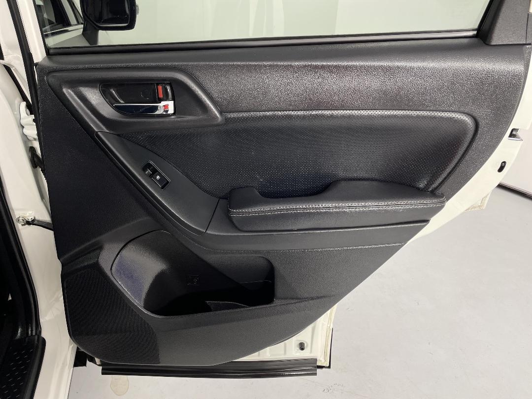 Photo '19' of Subaru Forester Photo '19' of Subaru Forester