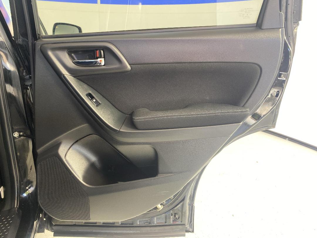 Photo '19' of Subaru Forester Photo '19' of Subaru Forester