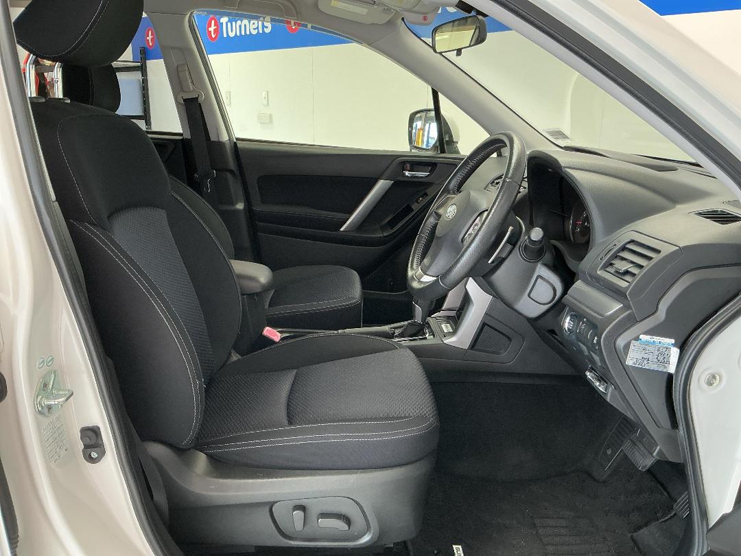 Photo '16' of Subaru Forester Photo '16' of Subaru Forester