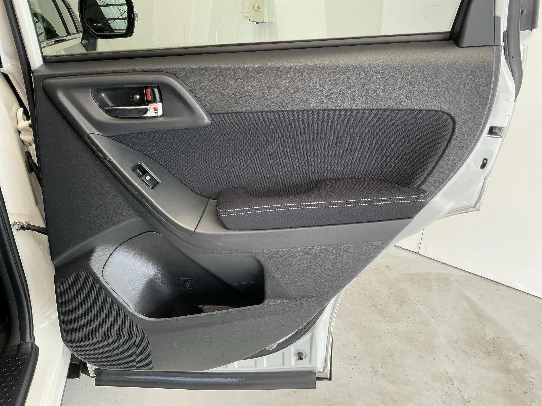 Photo '19' of Subaru Forester Photo '19' of Subaru Forester