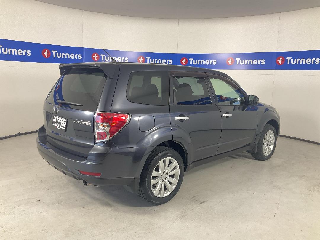 Photo '7' of Subaru Forester Photo '7' of Subaru Forester