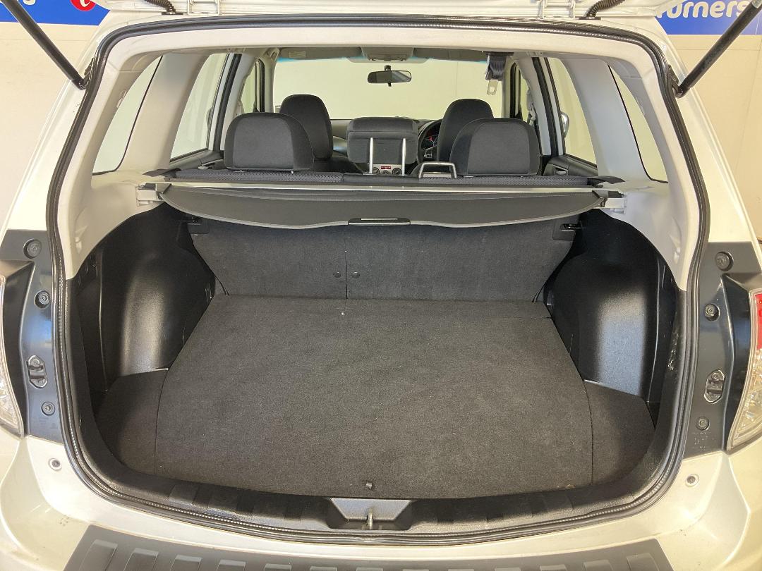 Photo '14' of Subaru Forester