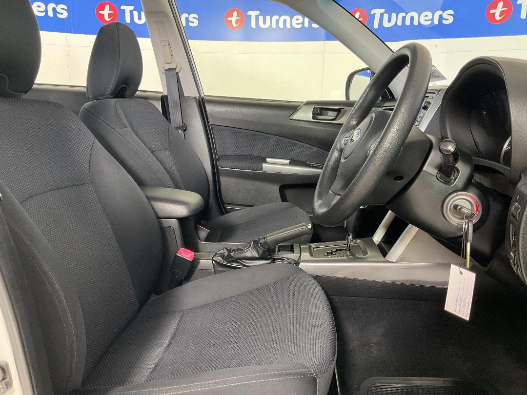 Photo '16' of Subaru Forester