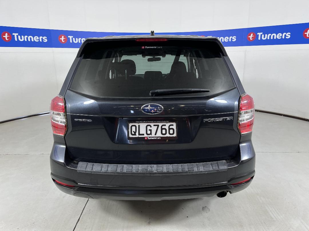 Photo '6' of Subaru Forester