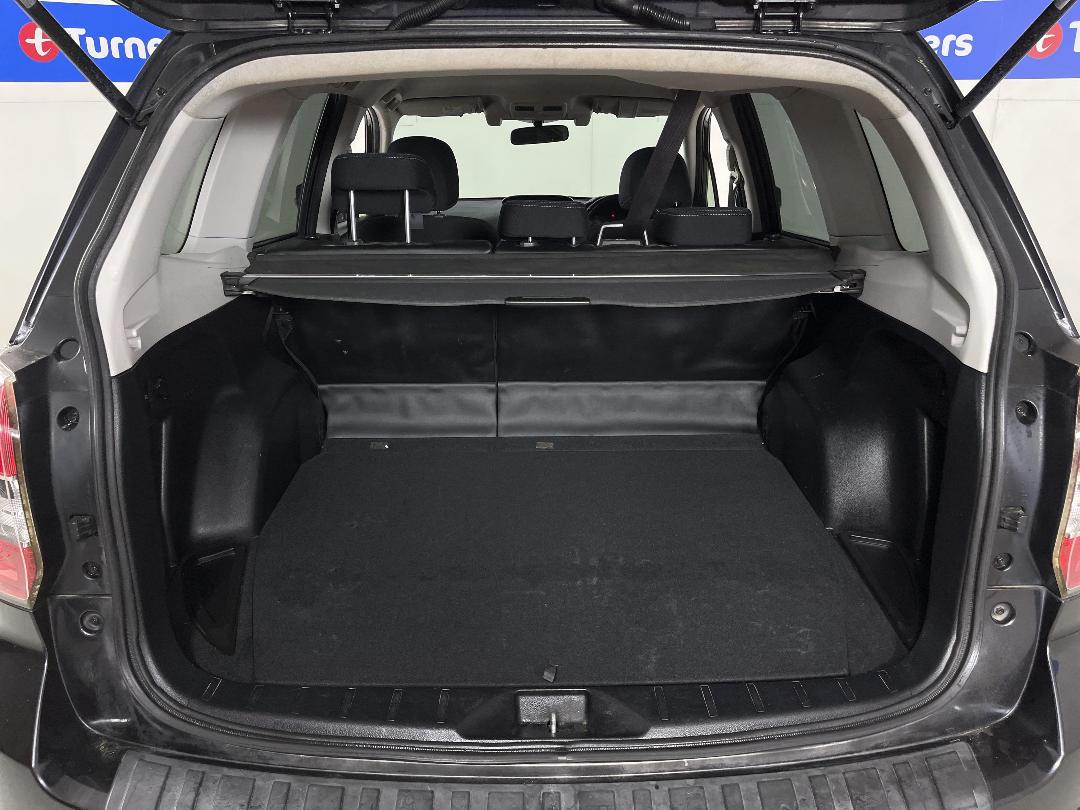 Photo '14' of Subaru Forester