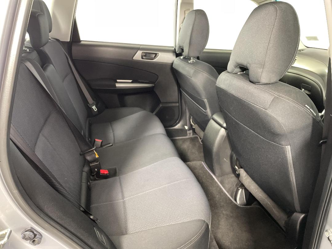 Photo '20' of Subaru Forester