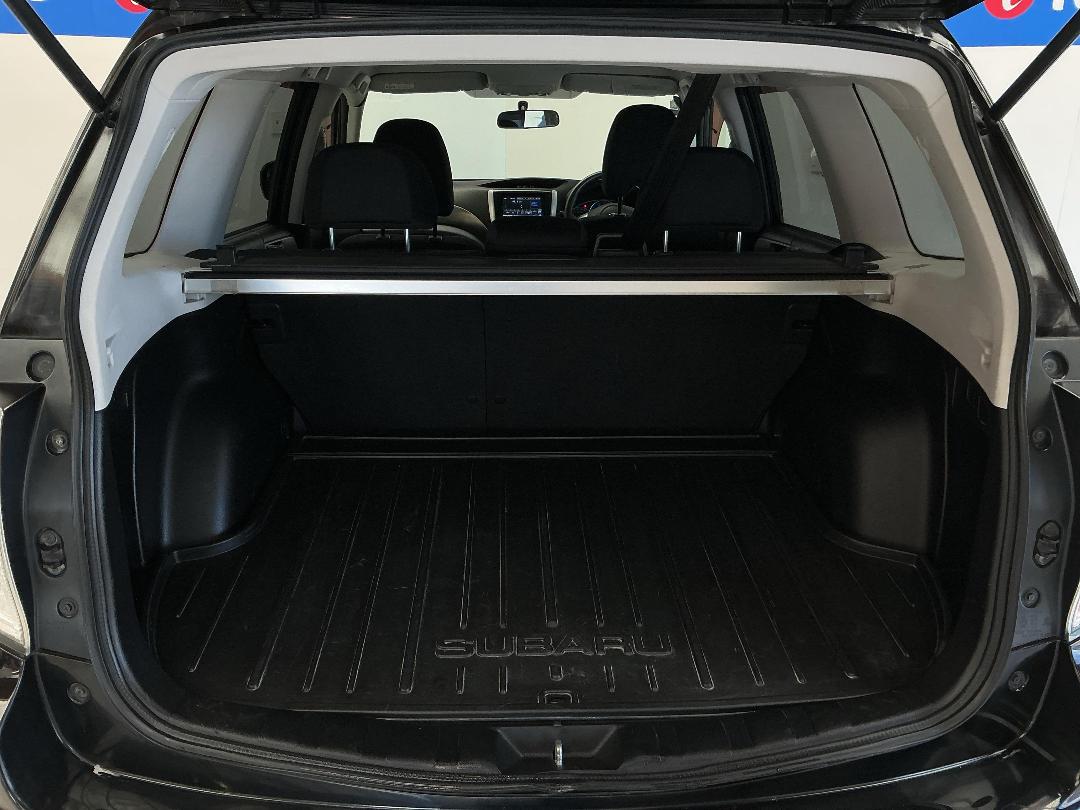 Photo '14' of Subaru Forester