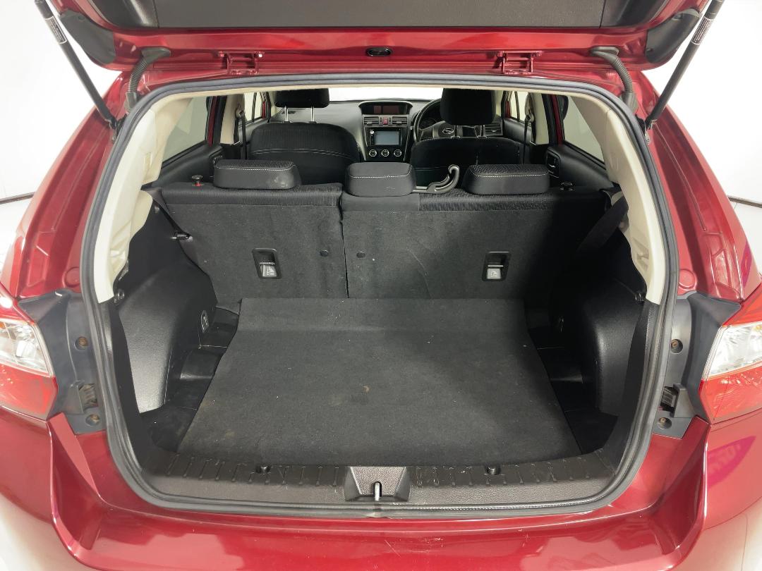 Photo '14' of Subaru Impreza Photo '14' of Subaru Impreza