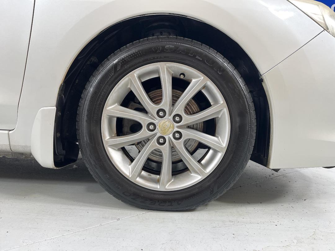 Photo '9' of Subaru Impreza Photo '9' of Subaru Impreza