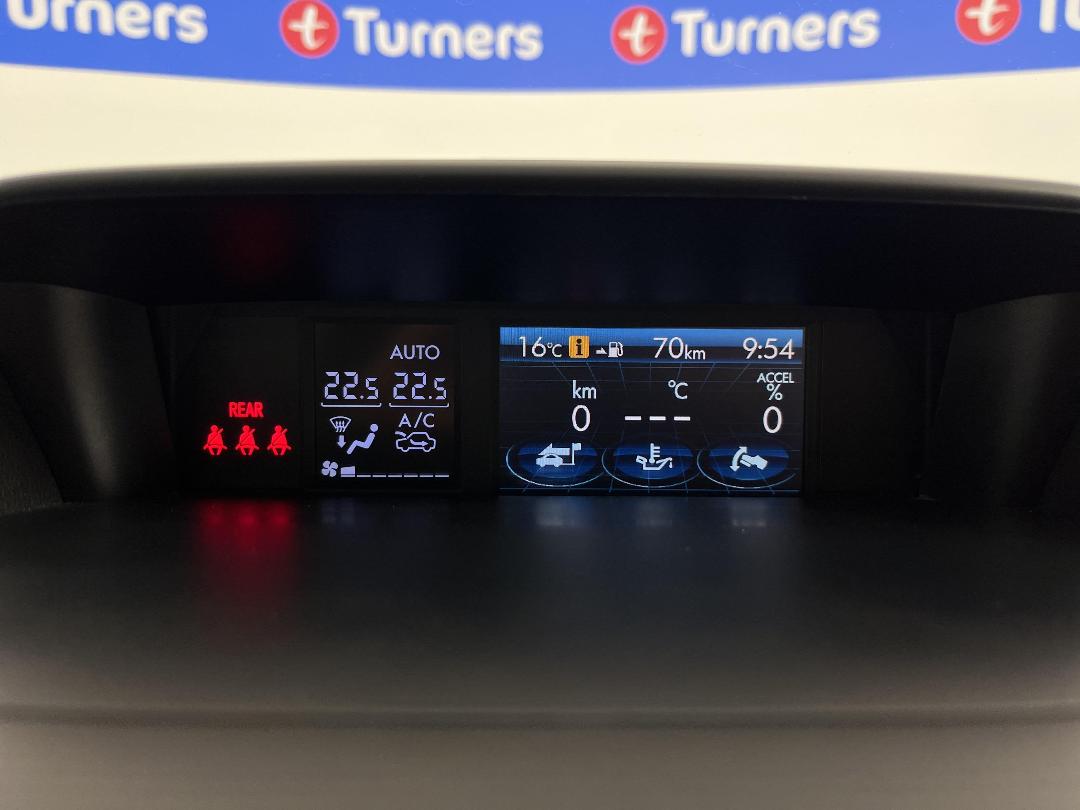 Photo '29' of Subaru Impreza Photo '29' of Subaru Impreza