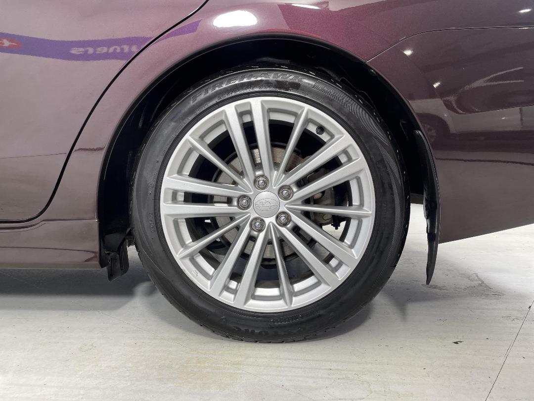 Photo '11' of Subaru Impreza Photo '11' of Subaru Impreza