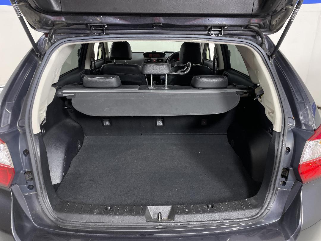 Photo '14' of Subaru Impreza Photo '14' of Subaru Impreza