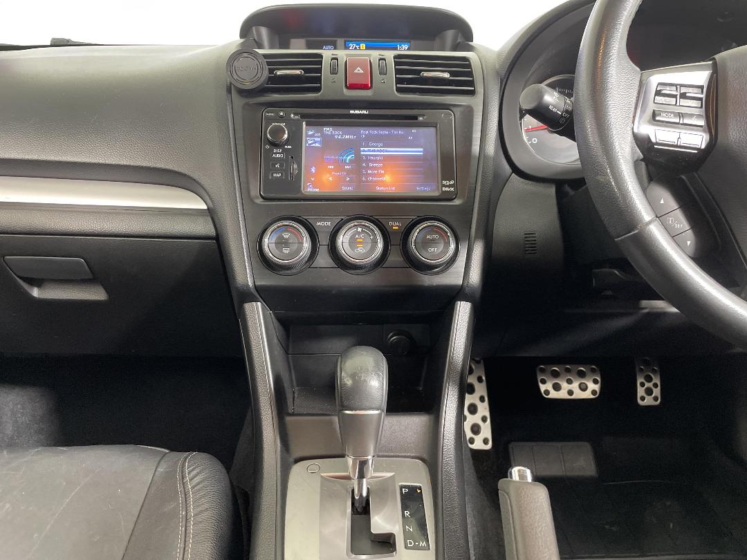 Photo '18' of Subaru Impreza Photo '18' of Subaru Impreza