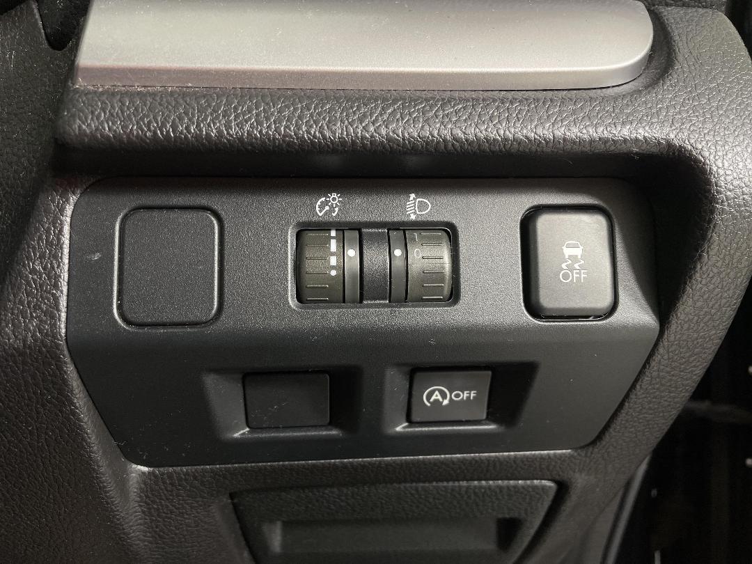 Photo '24' of Subaru Impreza Photo '24' of Subaru Impreza