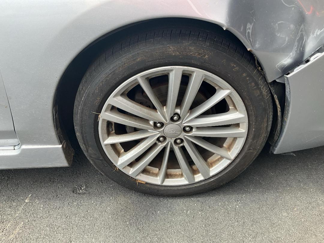 Photo '10' of Subaru Impreza I-S SLT