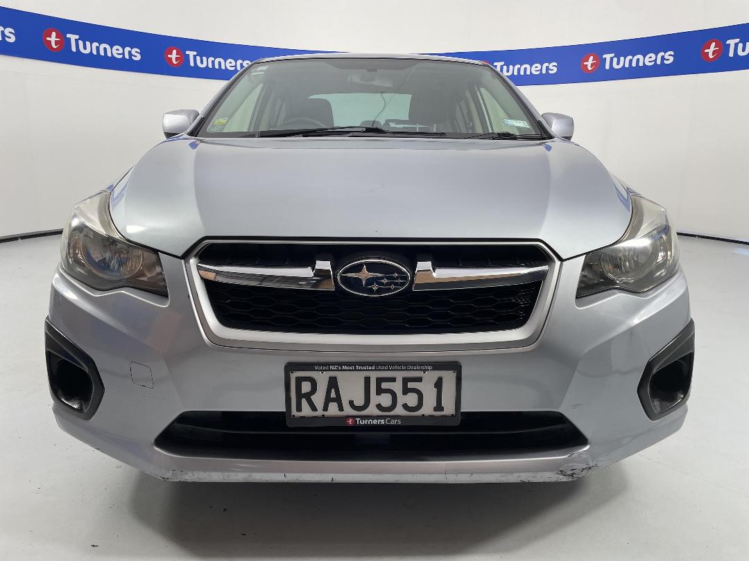 Photo '2' of Subaru Impreza Photo '2' of Subaru Impreza