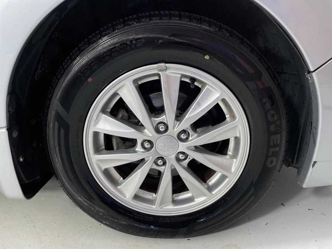 Photo '9' of Subaru Impreza Photo '9' of Subaru Impreza