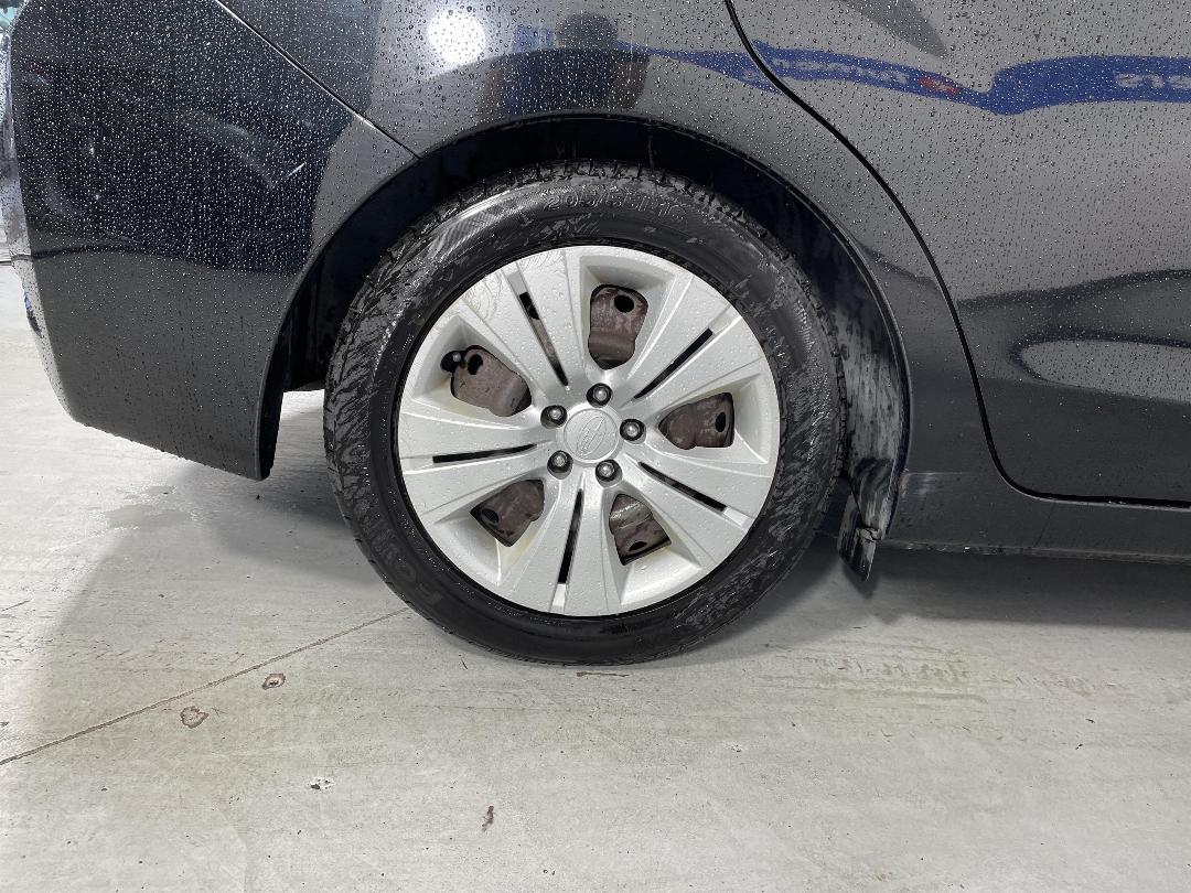 Photo '12' of Subaru Impreza