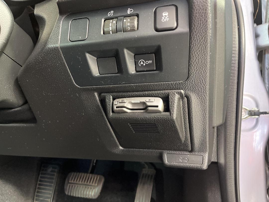 Photo '24' of Subaru Impreza