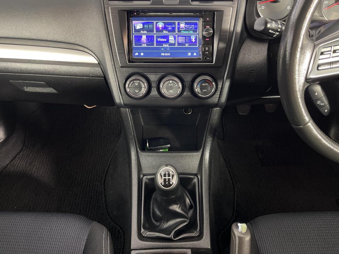 Photo '18' of Subaru Impreza Photo '18' of Subaru Impreza