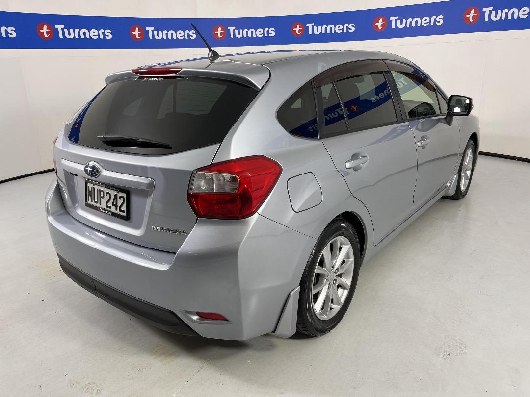 Photo '7' of Subaru Impreza