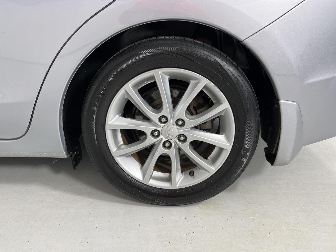 Photo '11' of Subaru Impreza