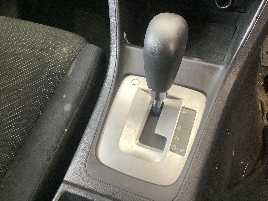 Photo '16' of Subaru Impreza I SLT