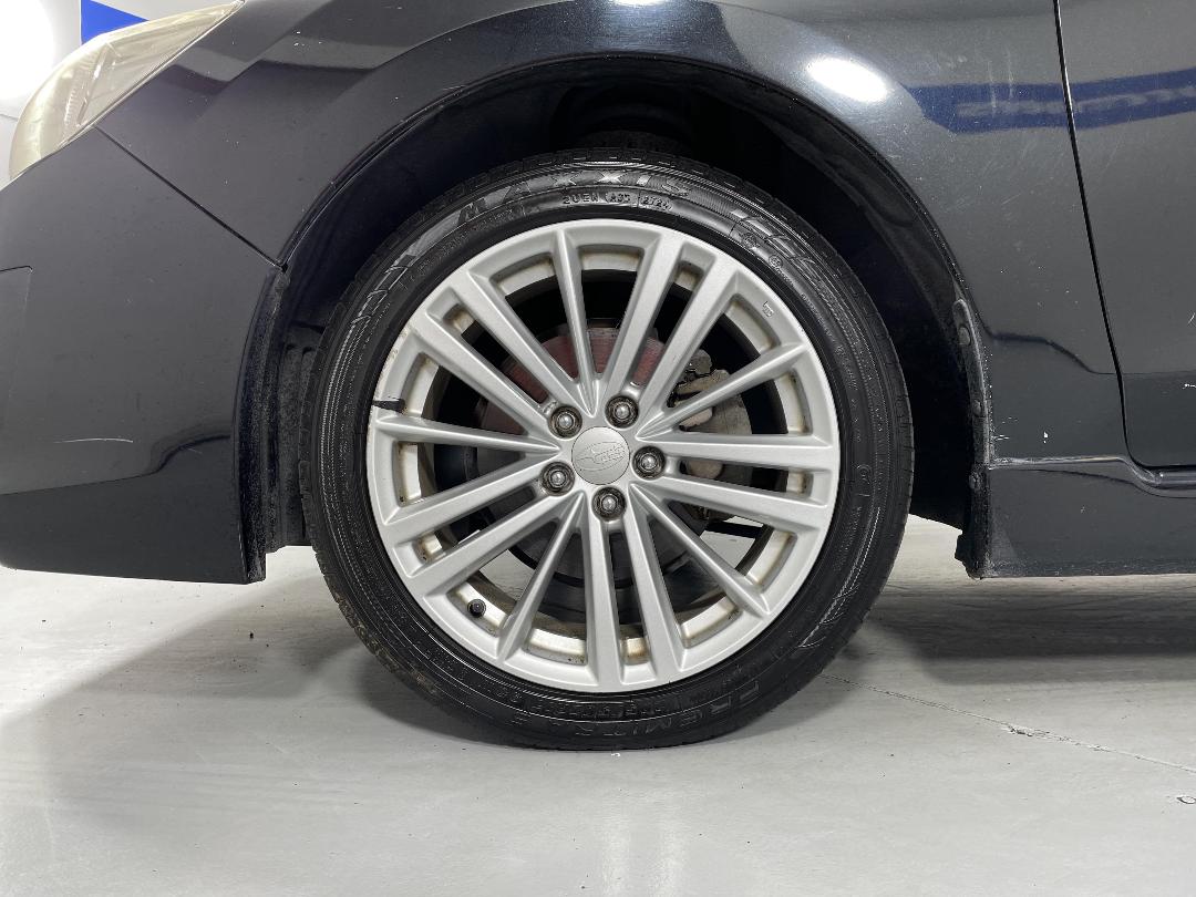 Photo '10' of Subaru Impreza