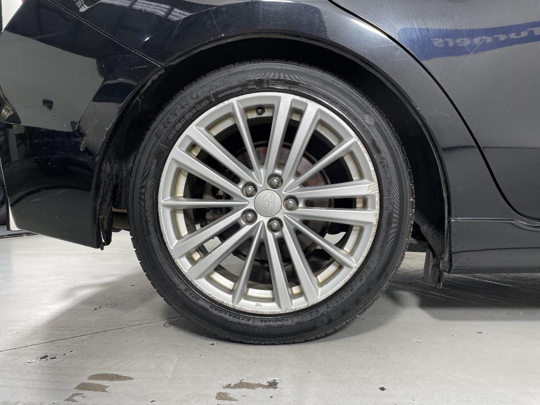 Photo '12' of Subaru Impreza