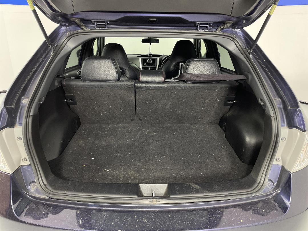 Photo '14' of Subaru Impreza