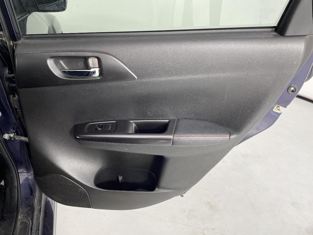 Photo '19' of Subaru Impreza