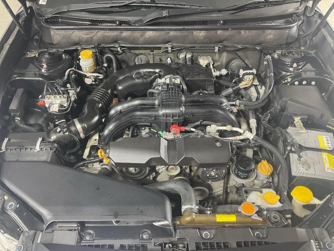 Photo '13' of Subaru Legacy