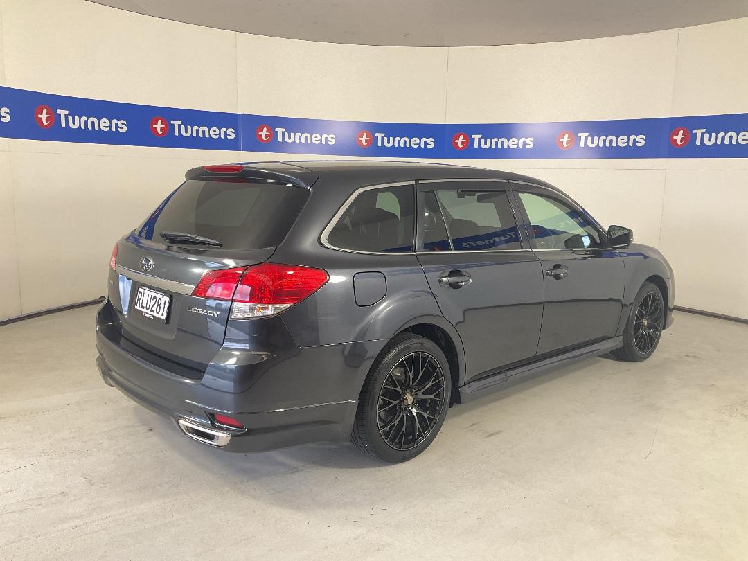 Photo '7' of Subaru Legacy