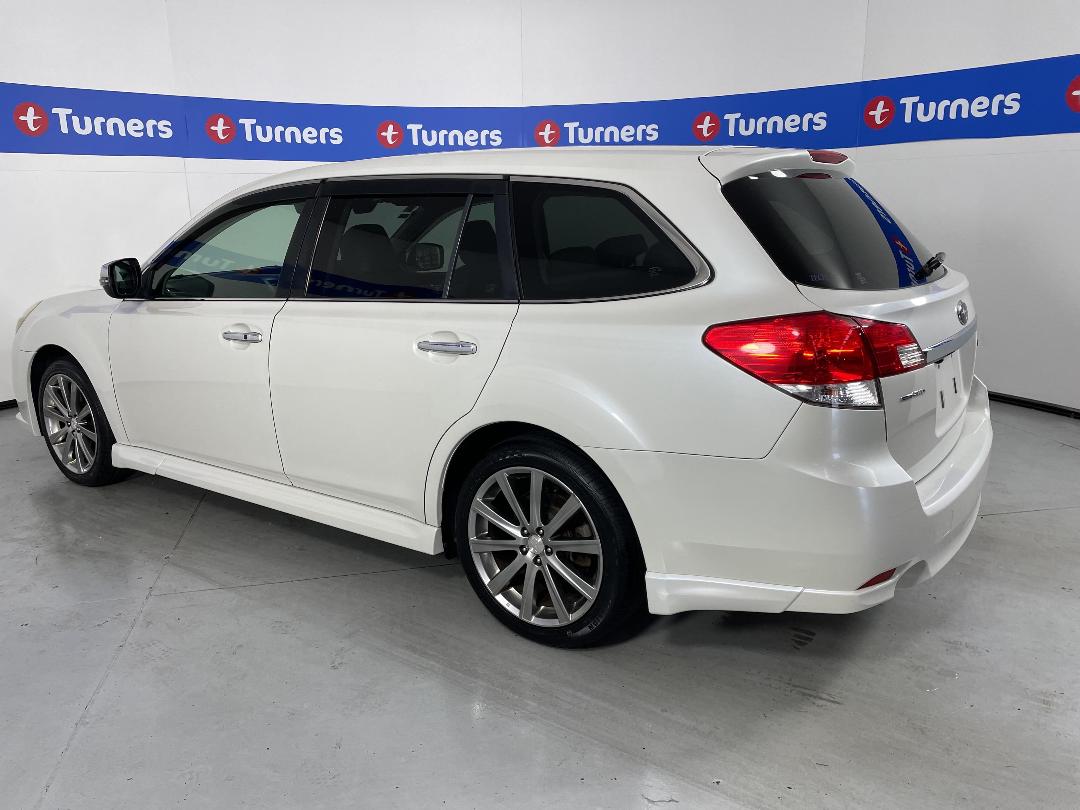 Photo '5' of Subaru Legacy