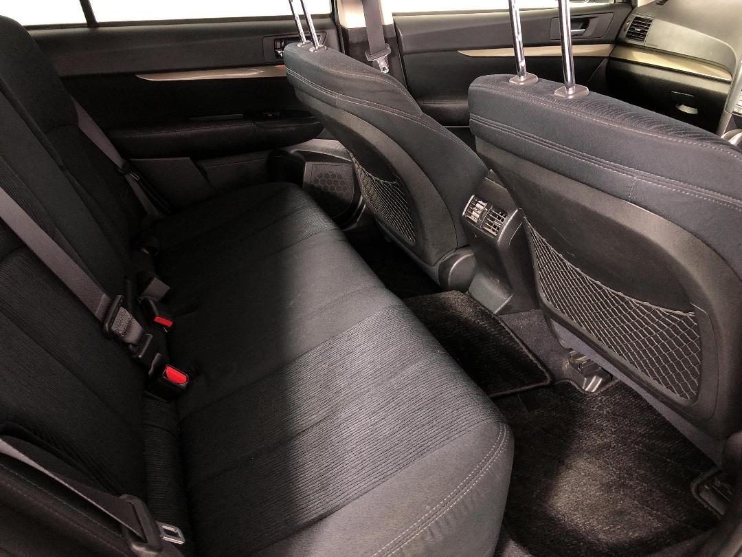 Photo '20' of Subaru Legacy