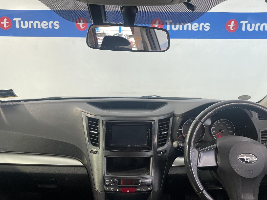 Photo '17' of Subaru Legacy Photo '17' of Subaru Legacy