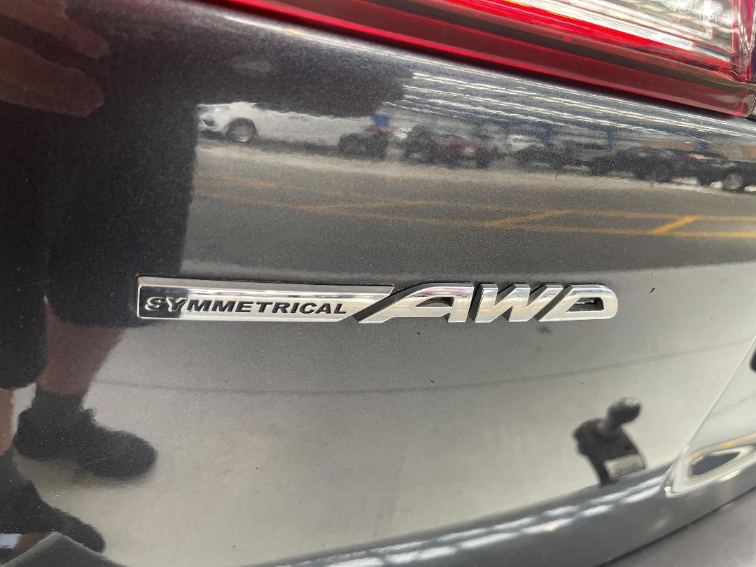 Photo '35' of Subaru Legacy Photo '35' of Subaru Legacy