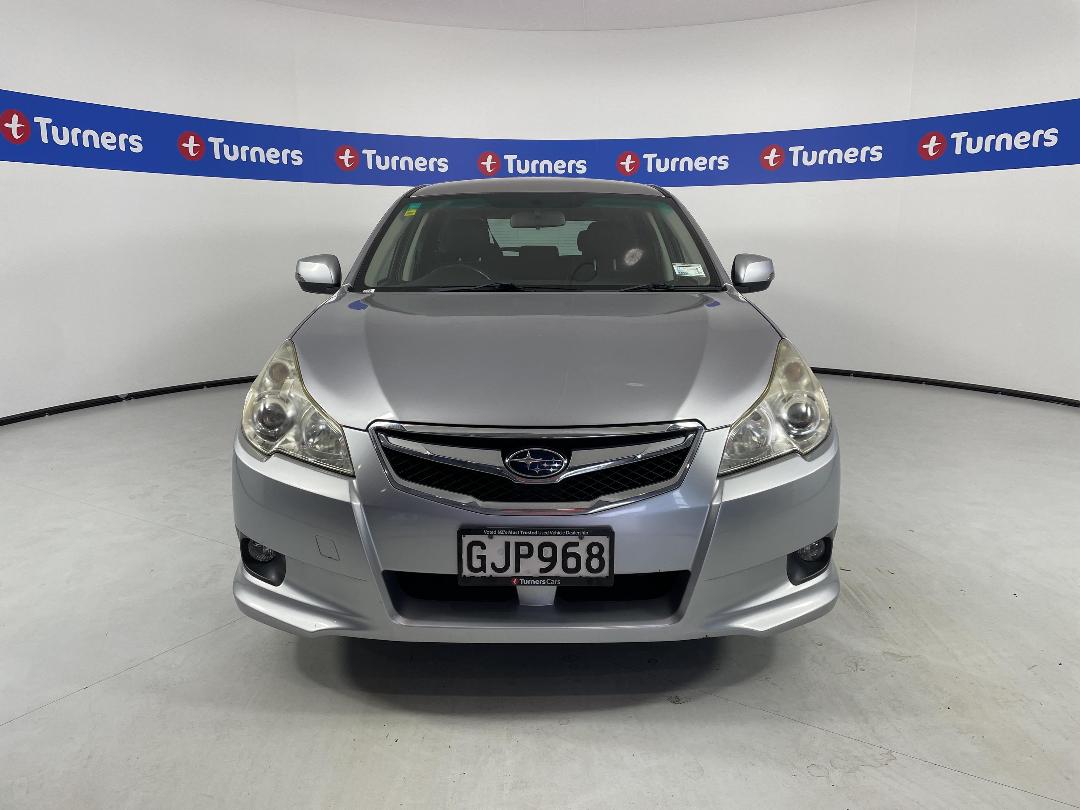 Photo '2' of Subaru Legacy