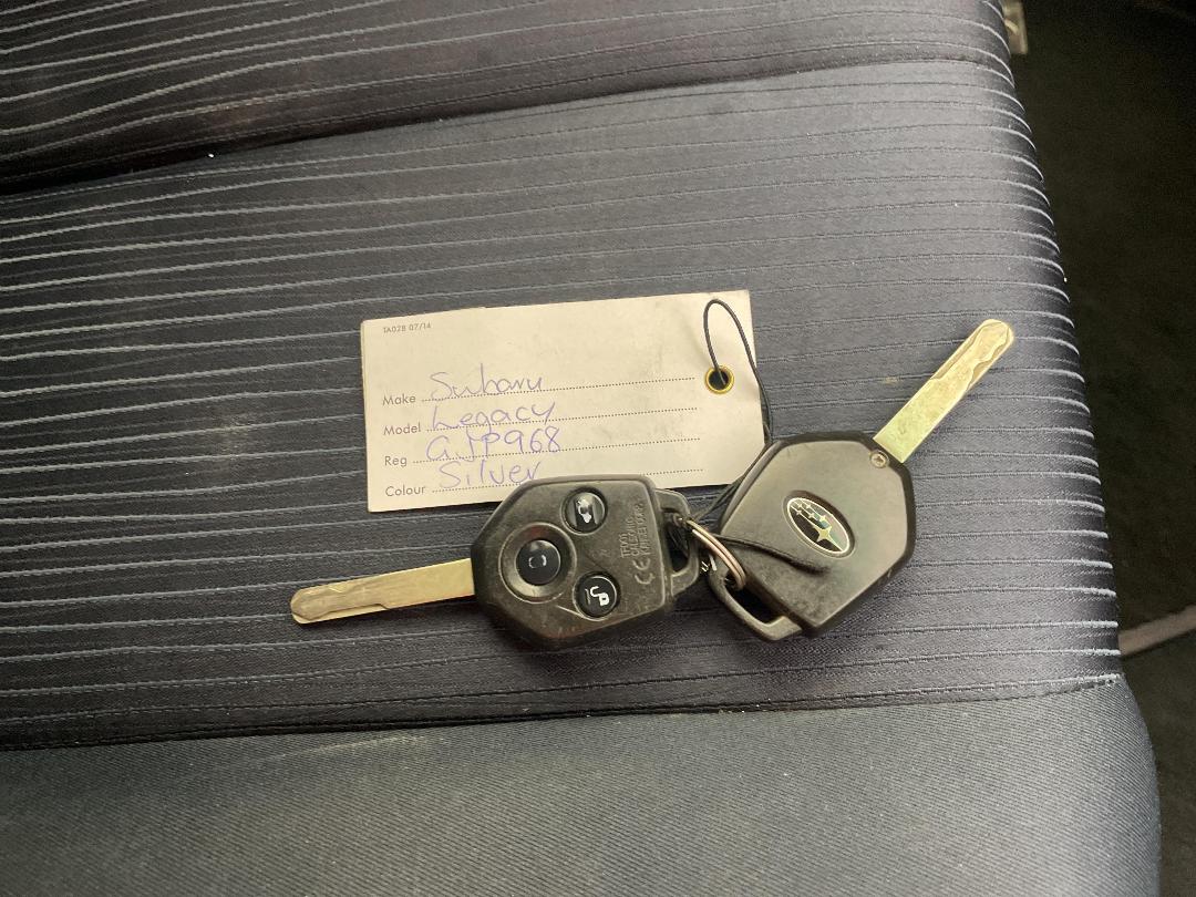 Photo '22' of Subaru Legacy