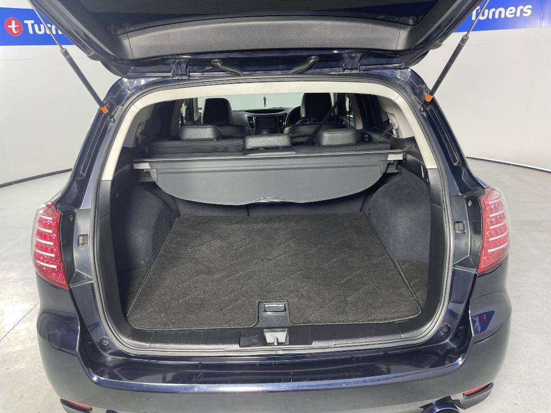 Photo '14' of Subaru Legacy