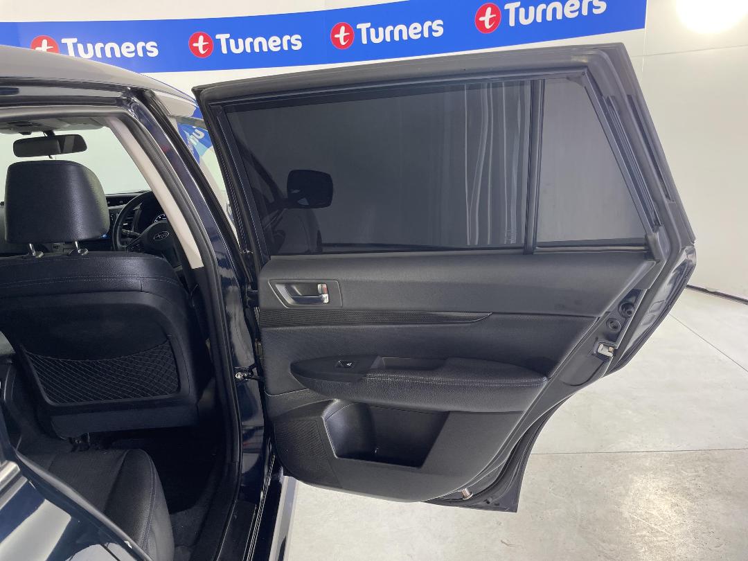 Photo '19' of Subaru Legacy