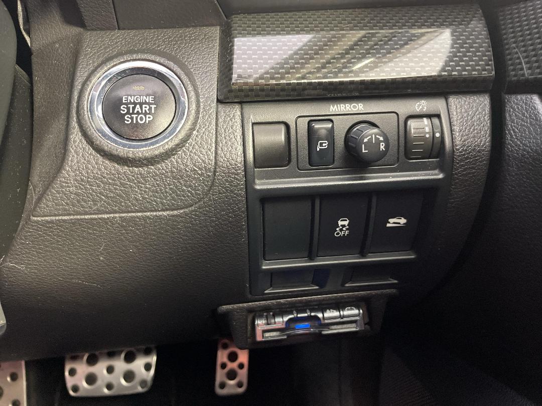 Photo '29' of Subaru Legacy