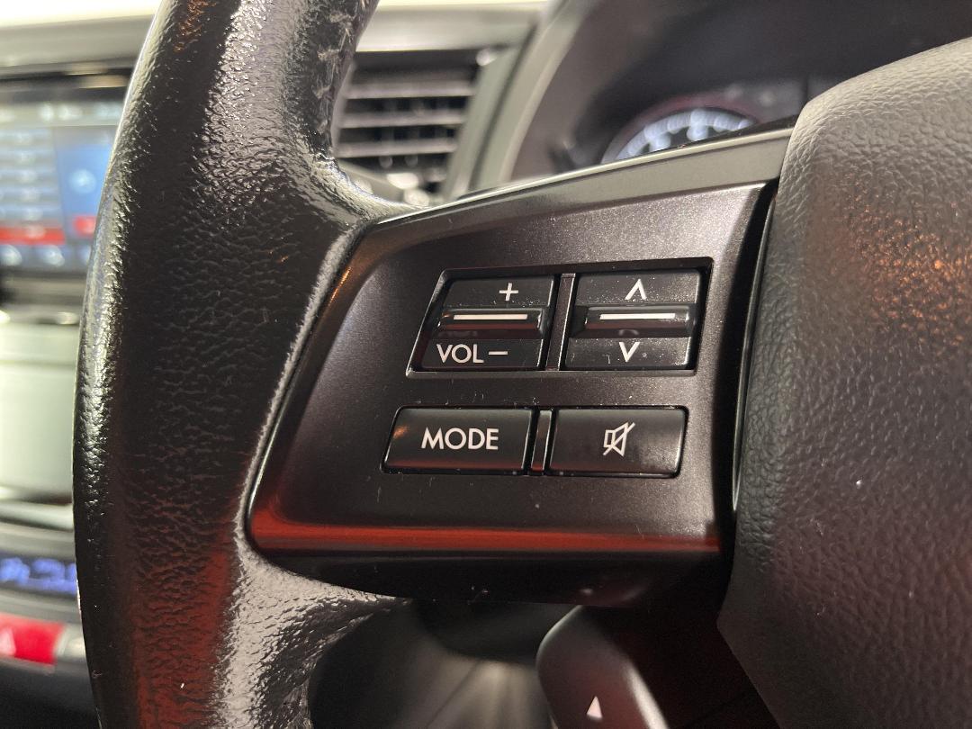 Photo '24' of Subaru Legacy Photo '24' of Subaru Legacy